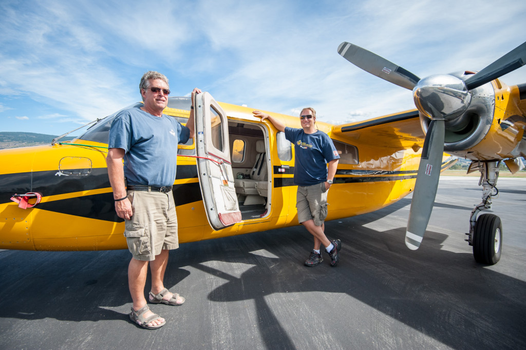 The "bird dog," a Rockwell Turbo Commander 690, is the flying command post when fighting fires. Ben Moerkoert (left) Air Attack officer, commands the attack and coordinates the planes, while Pete Loeffler pilots the plane. Loeffler is also a training captain. (Richard McGuire photo)